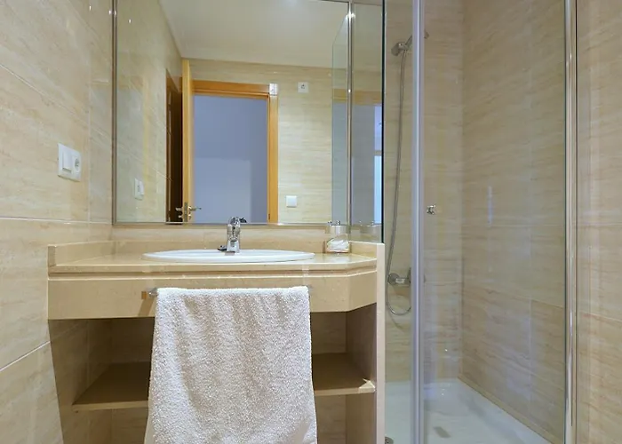 Galihost - Piso Con Terraza A Un Paso De Playa De A Lanzada